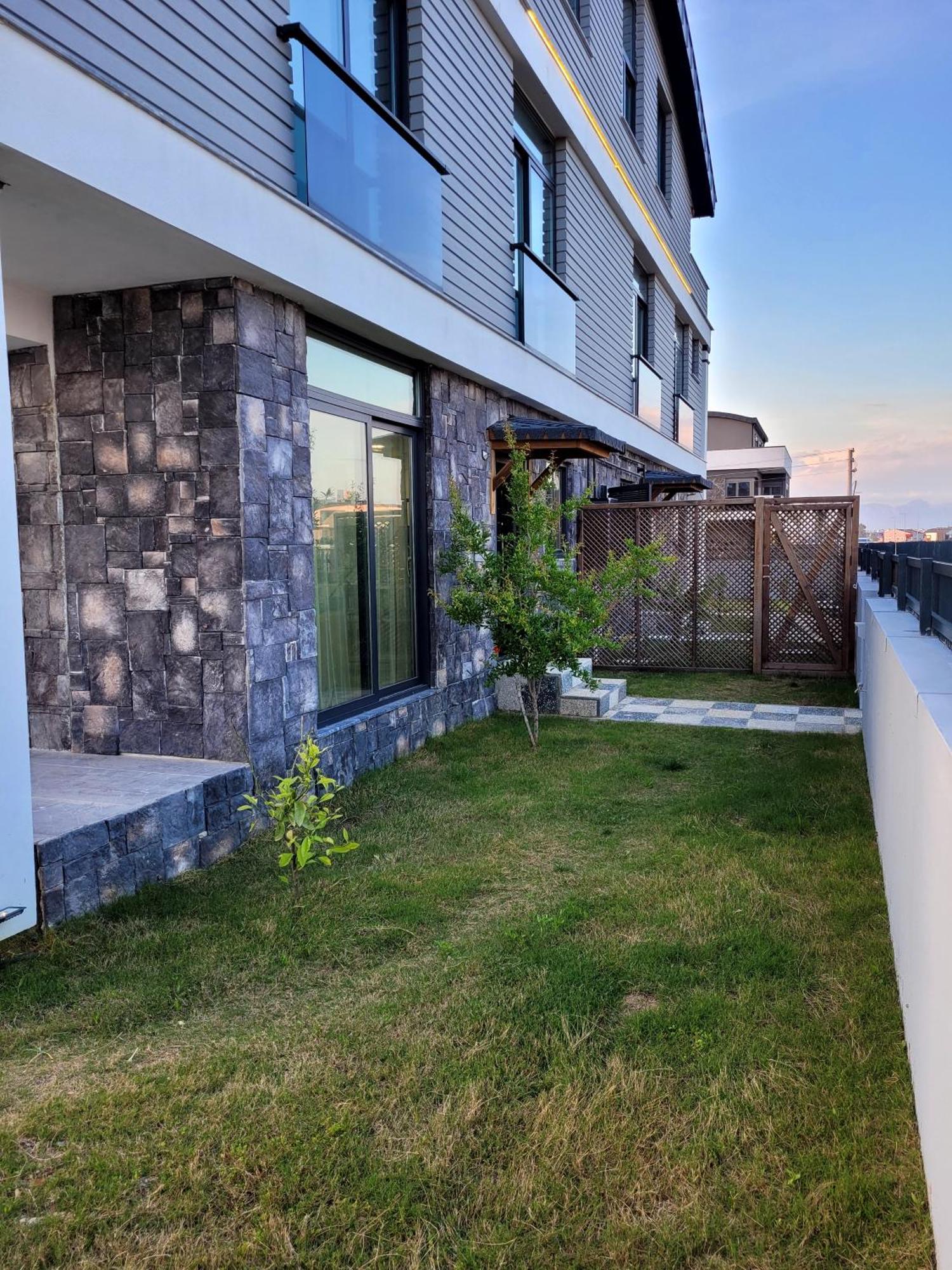Oldskool Villas Close To Lara Beach Antalya Room photo